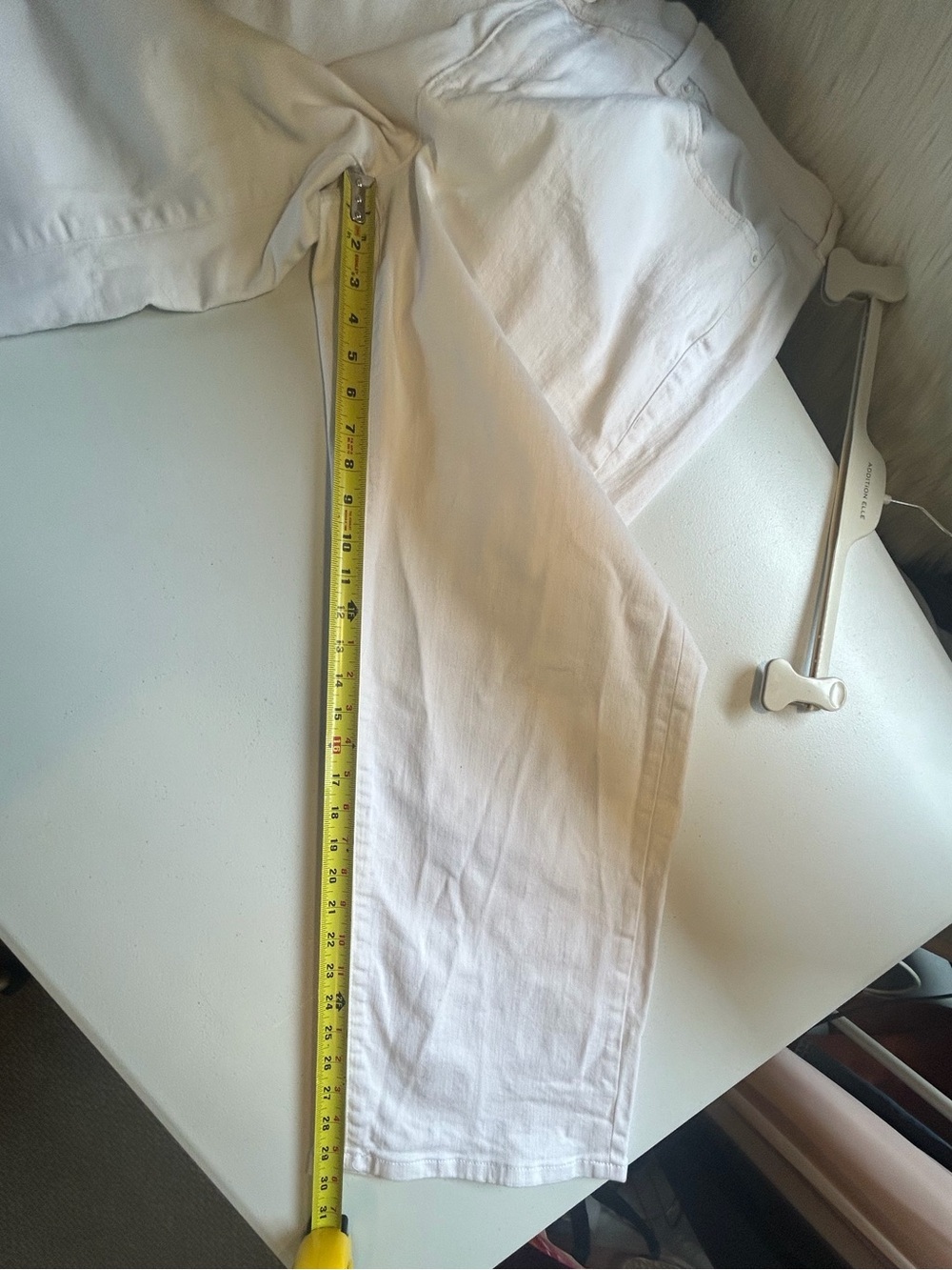 Torrid Perfect Wide Leg Mid Rise Jeans White Stretch size 18 R Summer Office - Picture 10 of 10